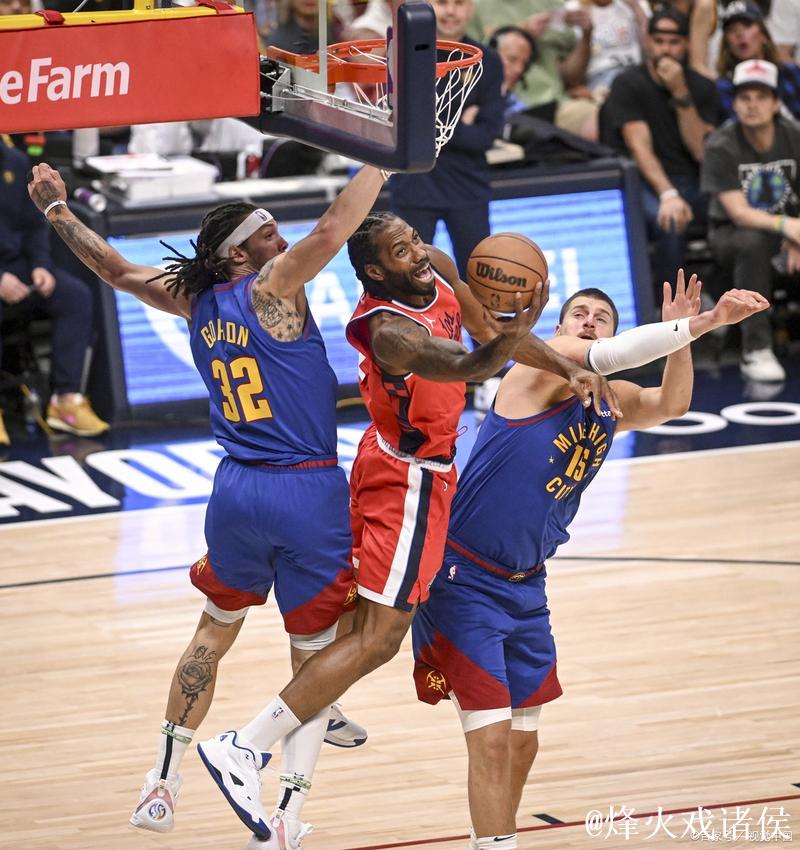 NBA史上最震撼一天：惊人转会背后的利益博弈